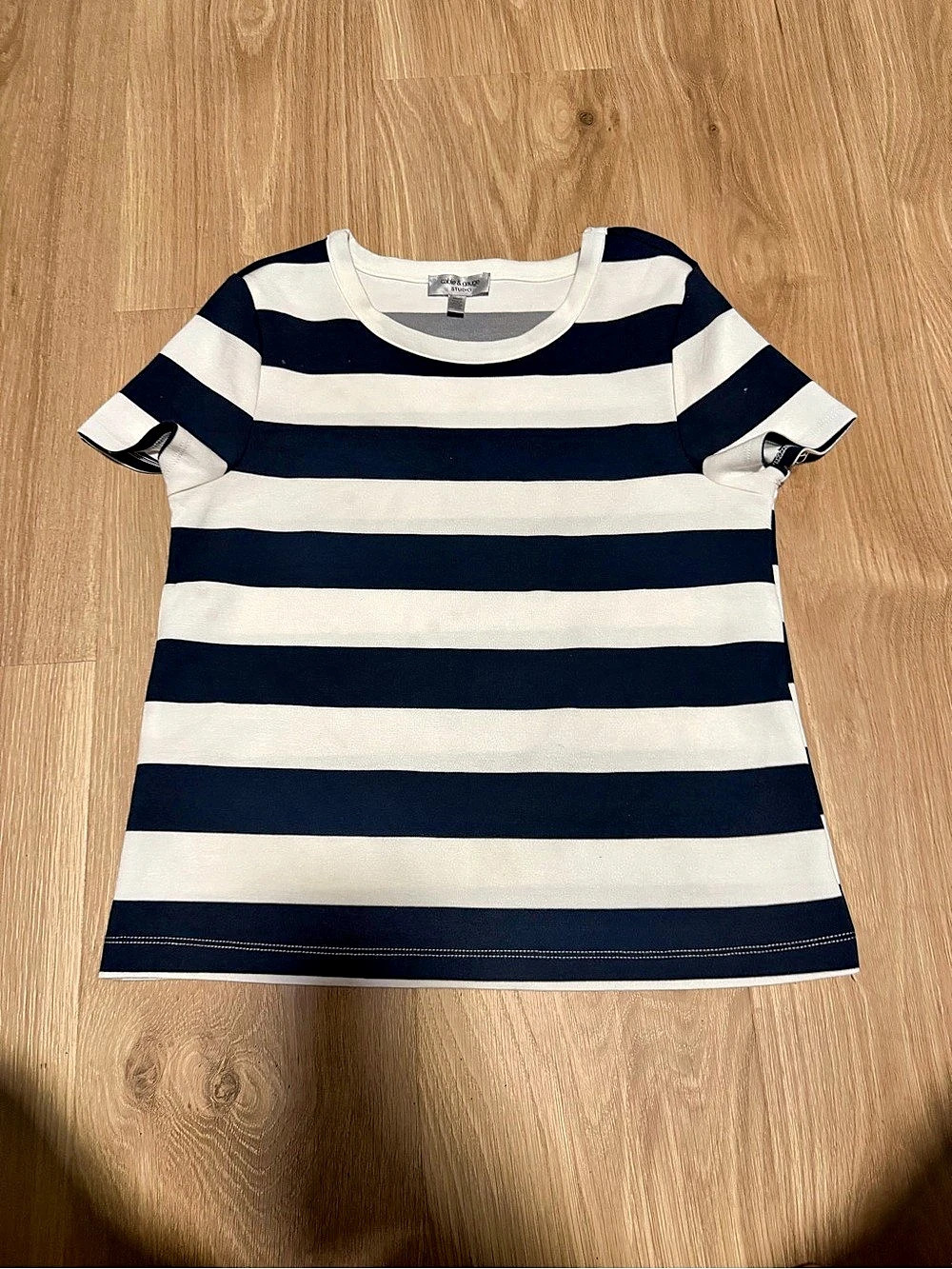Cabi Striped Short Sleeve Top in Blue & White Like New
